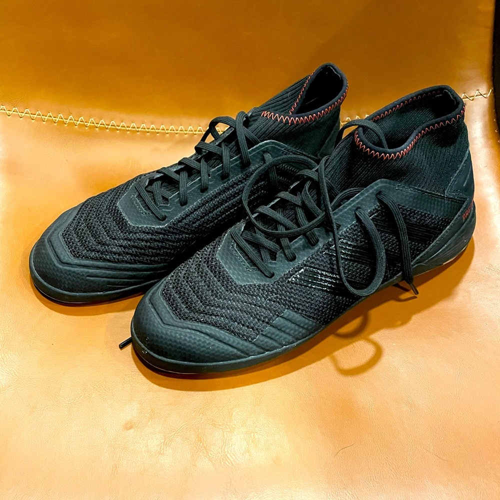Adidas Predator 19.3 Indoor Soccer Cleats Men’s 8.5